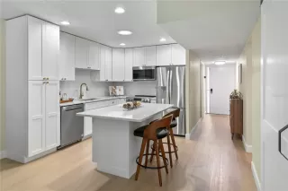 Photo #6: O6406293 Listing 