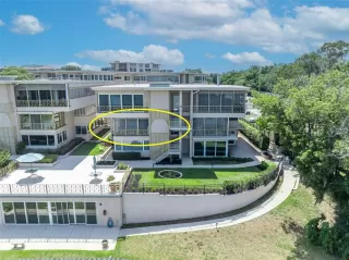 Photo #1: O6406368 Listing 