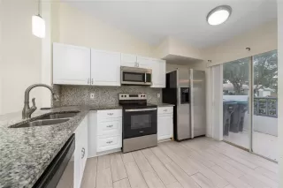 Photo #3: O6406445 Listing 