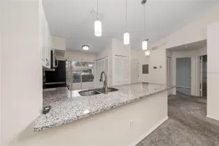 Photo #5: O6406445 Listing 