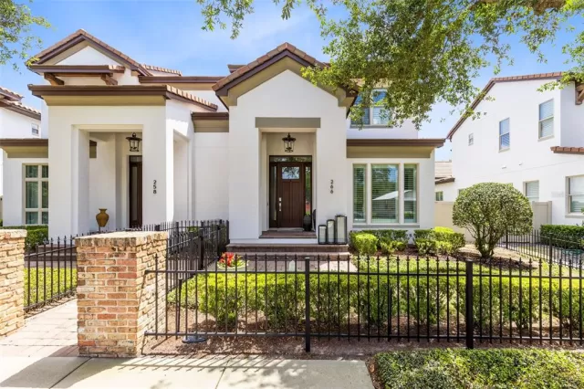 MLS: O6406526 Condo For Sale