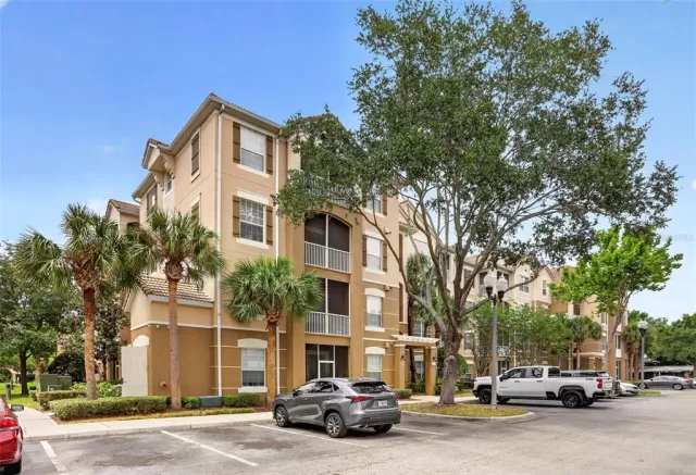 MLS: O6406784 Condo For Sale