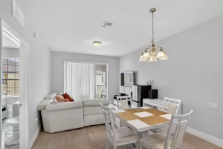 Photo #2: O6406784 Listing