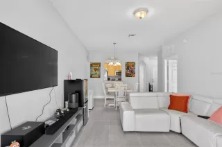 Photo #5: O6406784 Listing