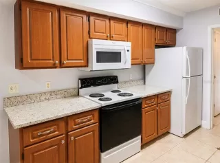 Photo #2: O6406825 Listing