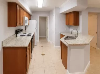 Photo #4: O6406825 Listing