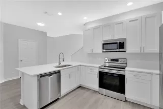 Photo #5: O6406827 Listing 