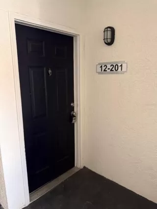 Photo #1: O6407276 Listing 
