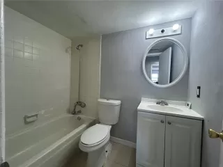 Photo #6: O6407350 Listing