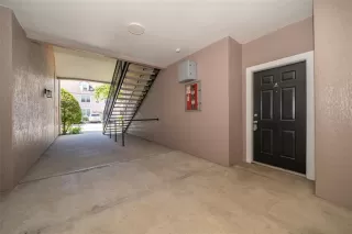 Photo #2: O6407430 Listing 