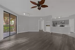Photo #6: O6407569 Listing 