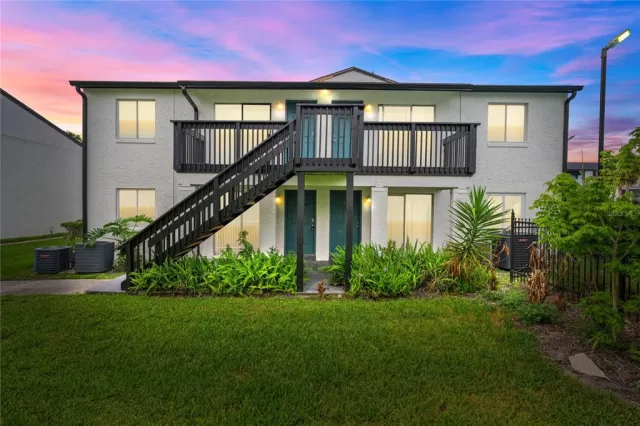 MLS: O6407617 Condo For Sale