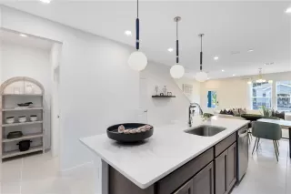 Photo #3: O6407647 Listing 