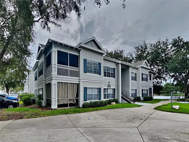 MLS: O6407750 Condo For Sale