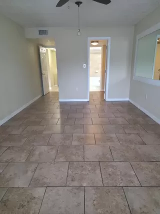 Photo #2: O6407766 Listing 