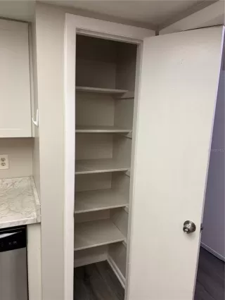 Photo #6: O6407783 Listing 