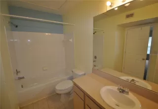 Photo #4: O6407954 Listing 
