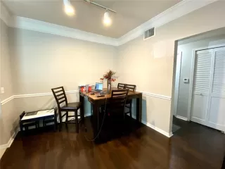 Photo #2: O6407985 Listing 
