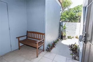 Photo #3: O6407994 Listing 