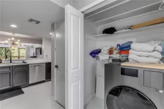 Photo #6: O6408004 Listing 