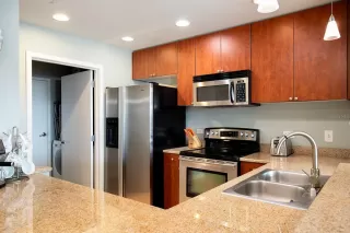Photo #5: O6408023 Listing 