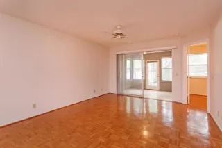 Photo #6: O6408039 Listing
