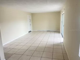 Photo #4: O6408148 Listing 