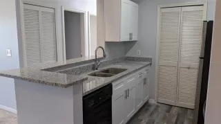 Photo #2: O6408251 Listing 