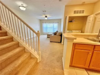 Photo #6: O6408380 Listing 