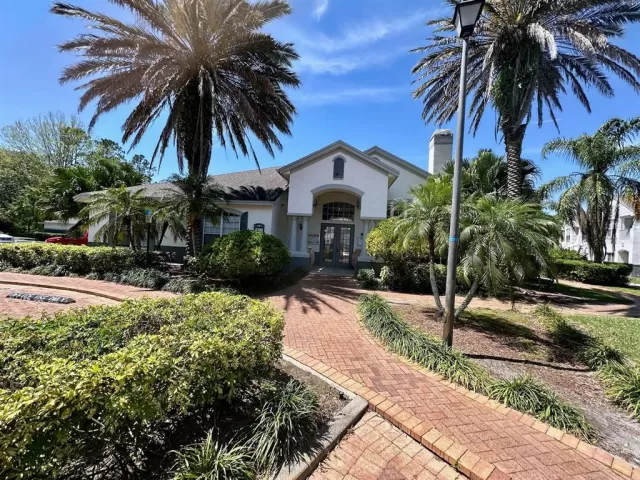 MLS: O6408391 Condo For Sale