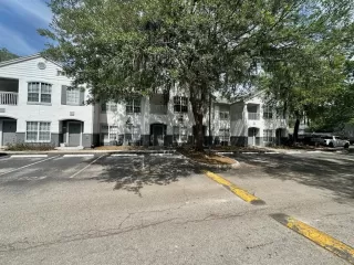 Photo #3: O6408391 Listing 