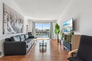 Photo #3: O6408565 Listing