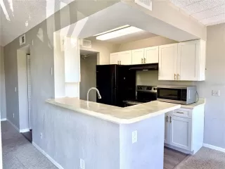 Photo #4: O6408568 Listing