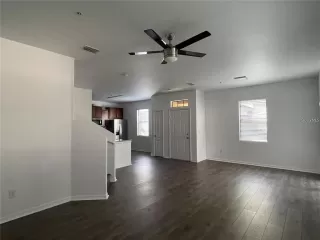 Photo #2: O6408596 Listing