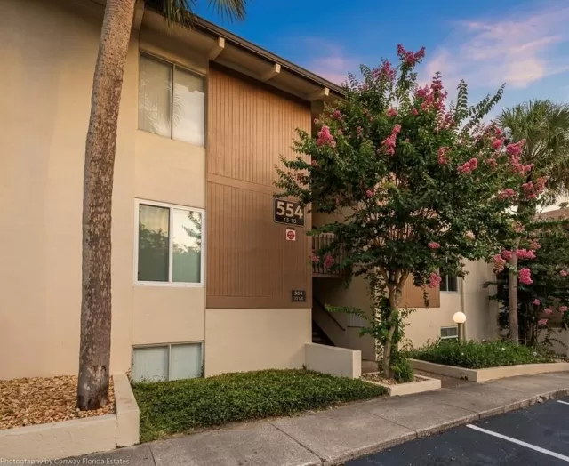 MLS: O6408724 Condo For Sale