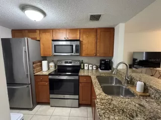 Photo #3: O6408724 Listing