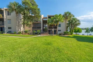Photo #1: O6408726 Listing 