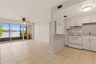 Photo #3: O6408726 Listing 