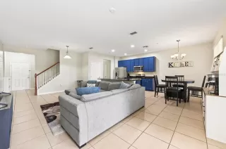 Photo #2: O6408784 Listing
