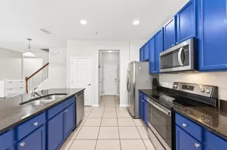 Photo #5: O6408784 Listing