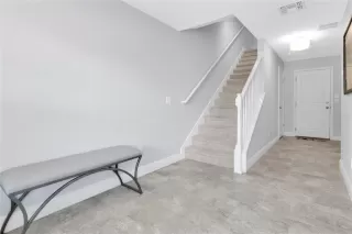 Photo #2: O6408798 Listing