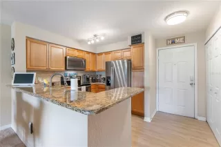 Photo #5: O6408848 Listing