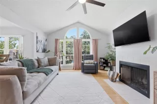 Photo #4: O6408857 Listing 
