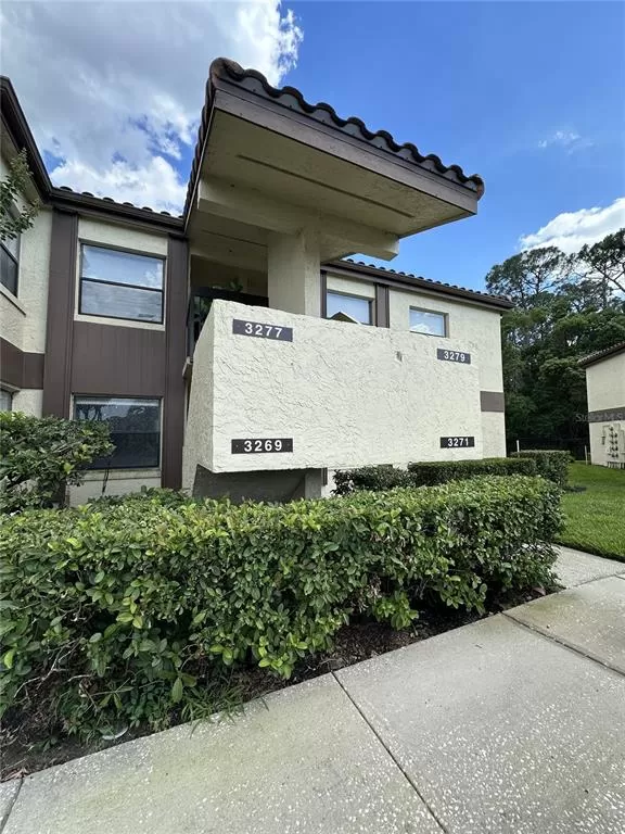 MLS: O6408869 Condo For Sale