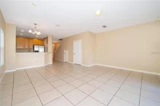 Photo #4: O6408971 Listing