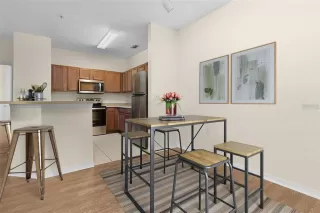 Photo #3: O6408978 Listing