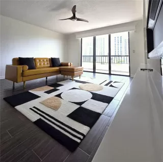 Photo #4: O6409031 Listing