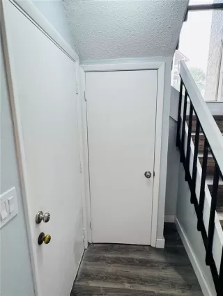 Photo #1: O6409061 Listing