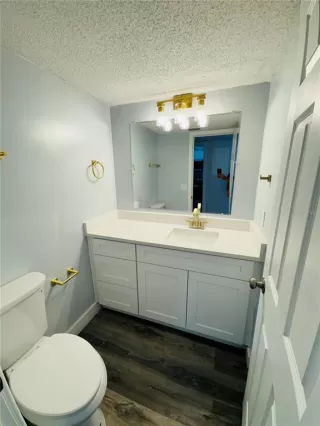 Photo #3: O6409061 Listing