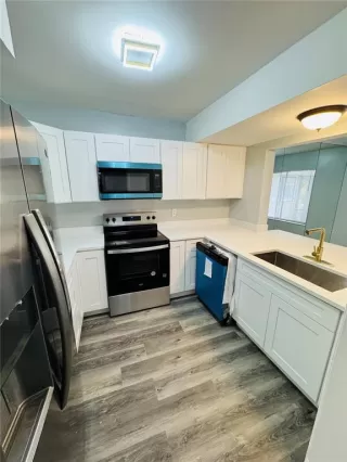 Photo #6: O6409061 Listing